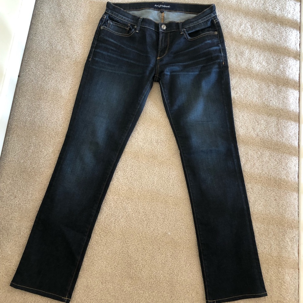 Driftwood dark wash straight leg jeans sz 29